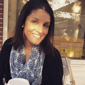 Meet your Posher, Dana